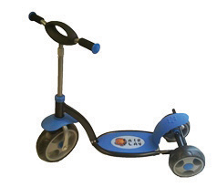 G667840 קורקינט 3 גלגלים 18201