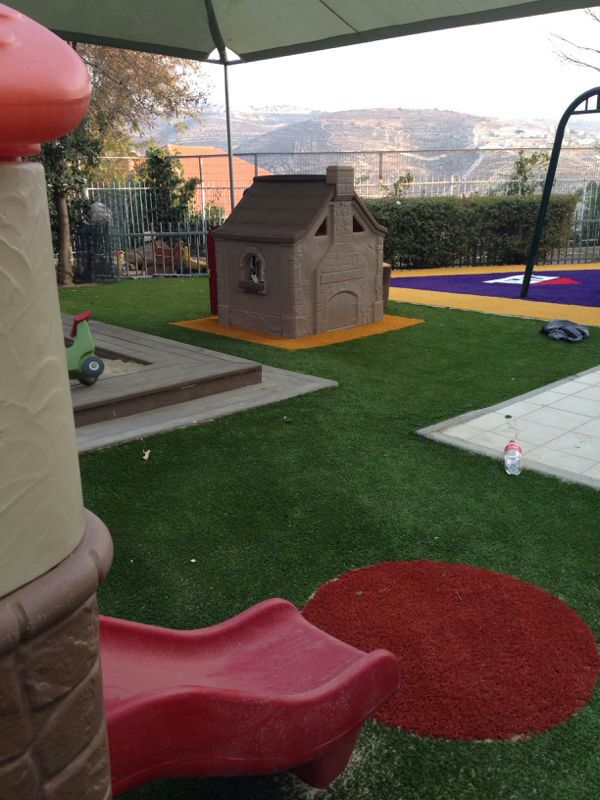 U235070 חצר פעילה לגן ילדים – בעש"ט