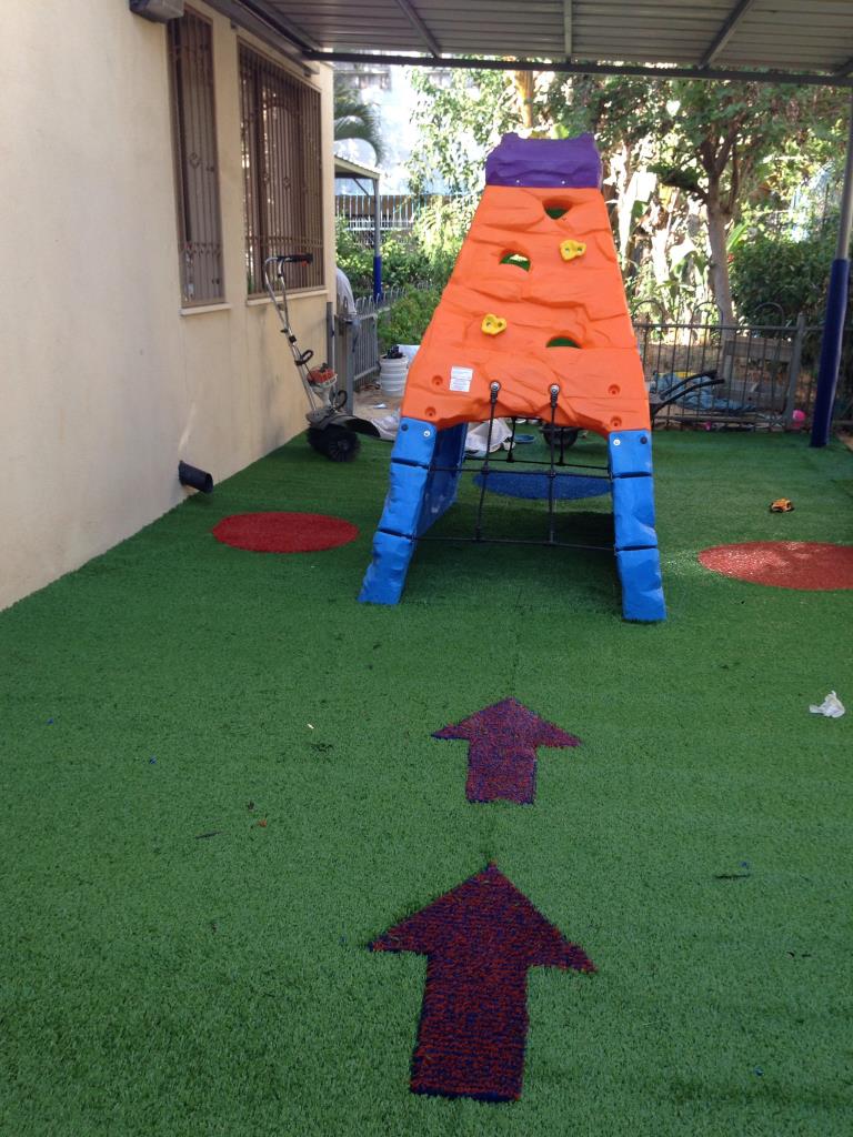 V205224 הקמת חצר משחקים – גן אלומה