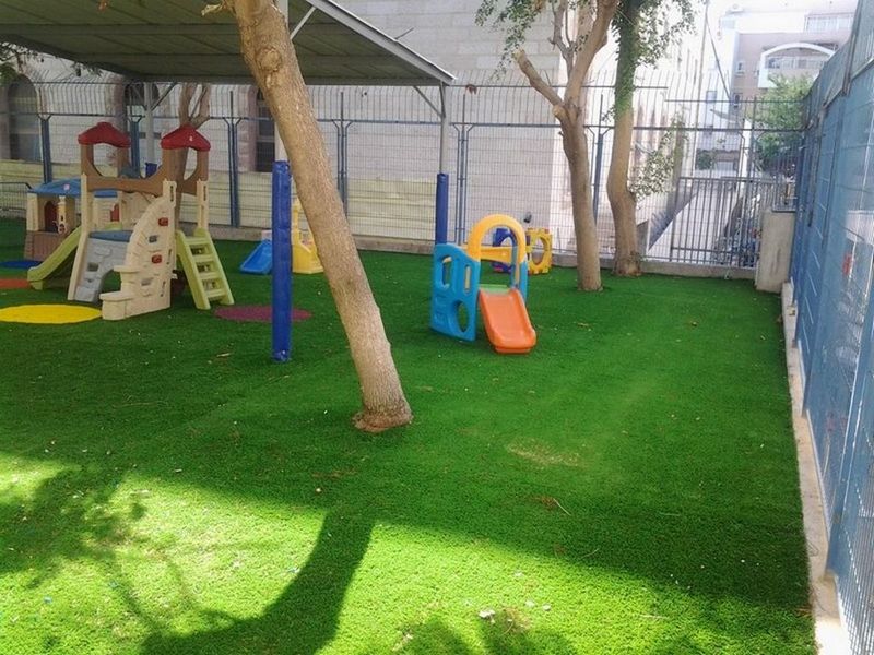 Y236352 הקמת חצר משחקים – גן אלומה