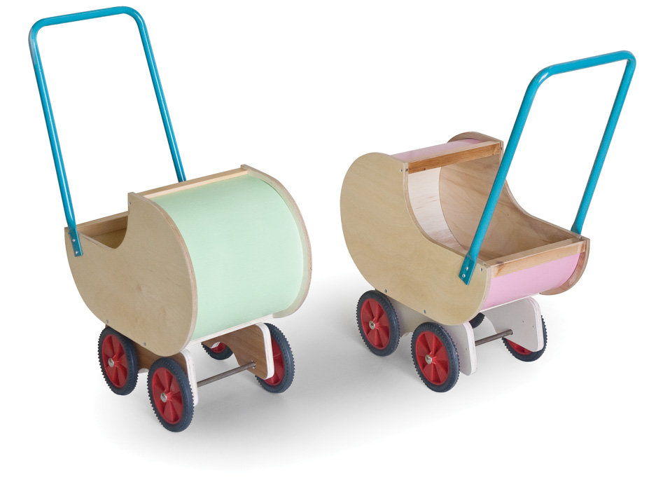 עגלת שכיבה מעץ לבובה (2) עגלת שכיבה לבובה