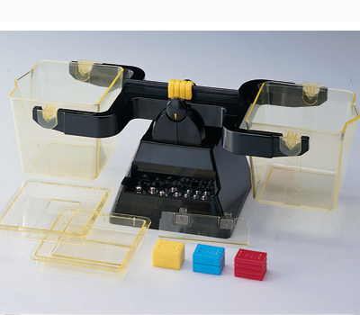 מאזני שקילה + משקולות 1054-2 מאזני שקילה + משקולות 1054